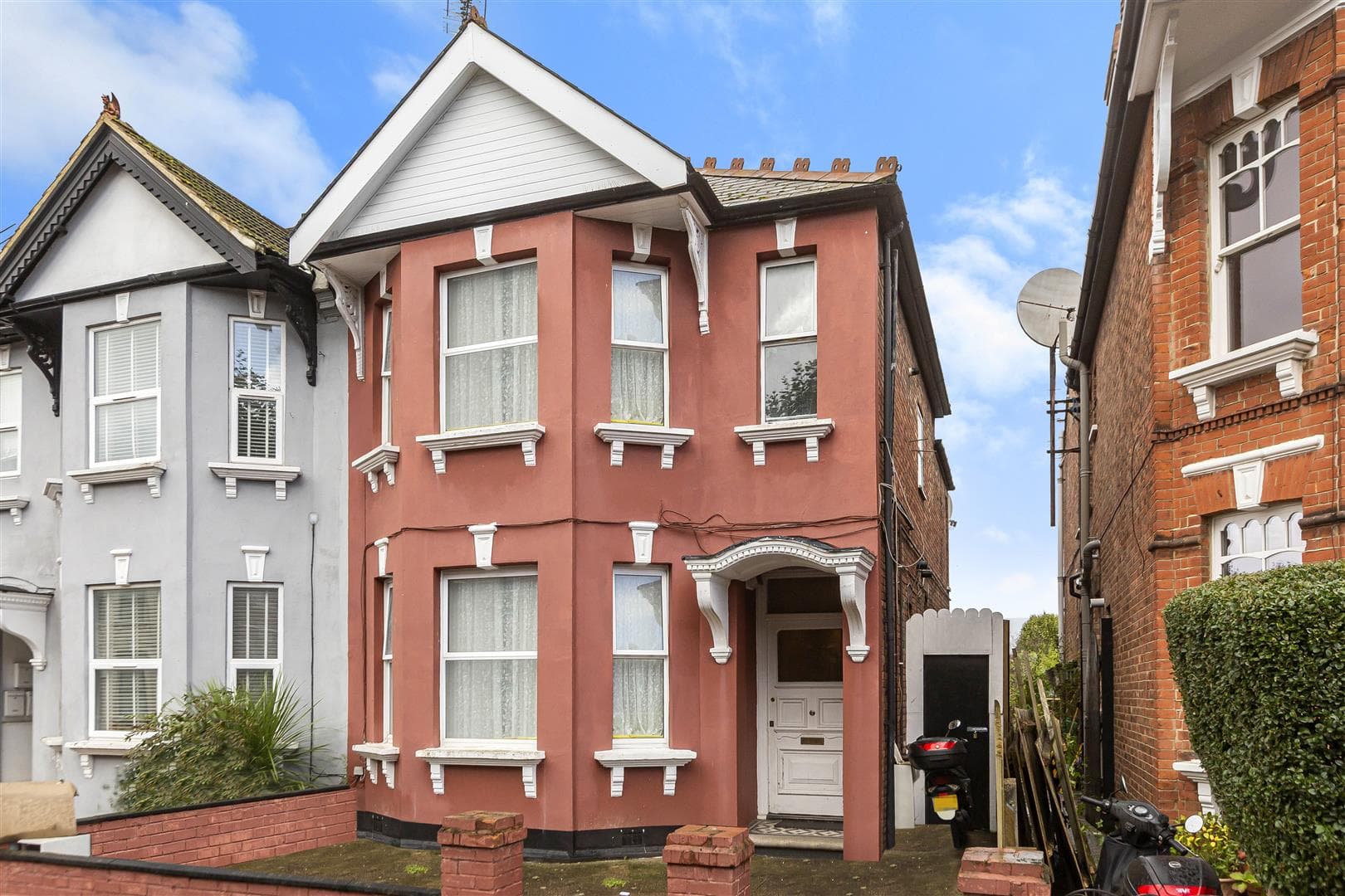 Melrose Avenue, Willesden Green, London, NW2 4JT