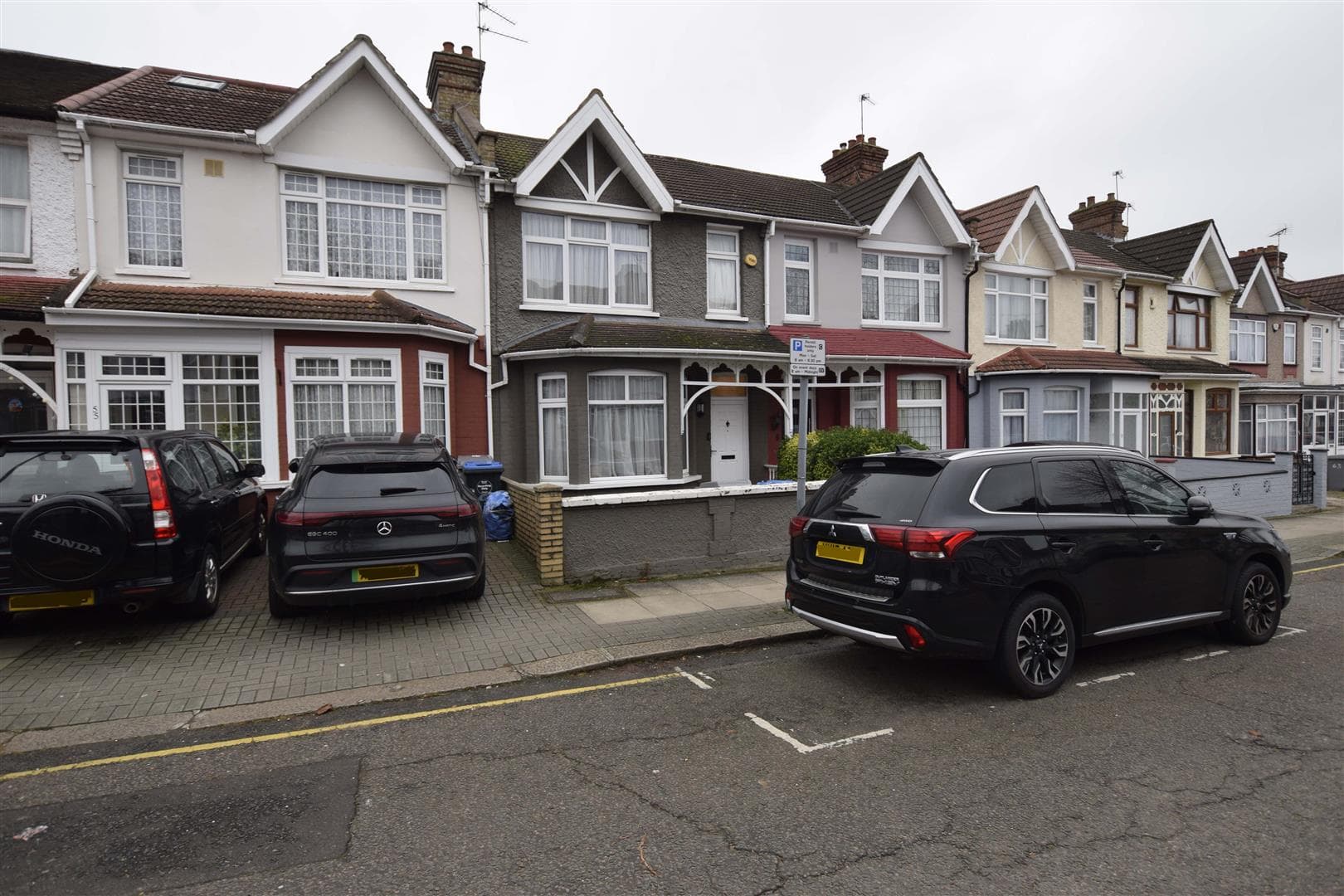 Cecil Avenue, Wembley, Middlesex, HA9 7DY