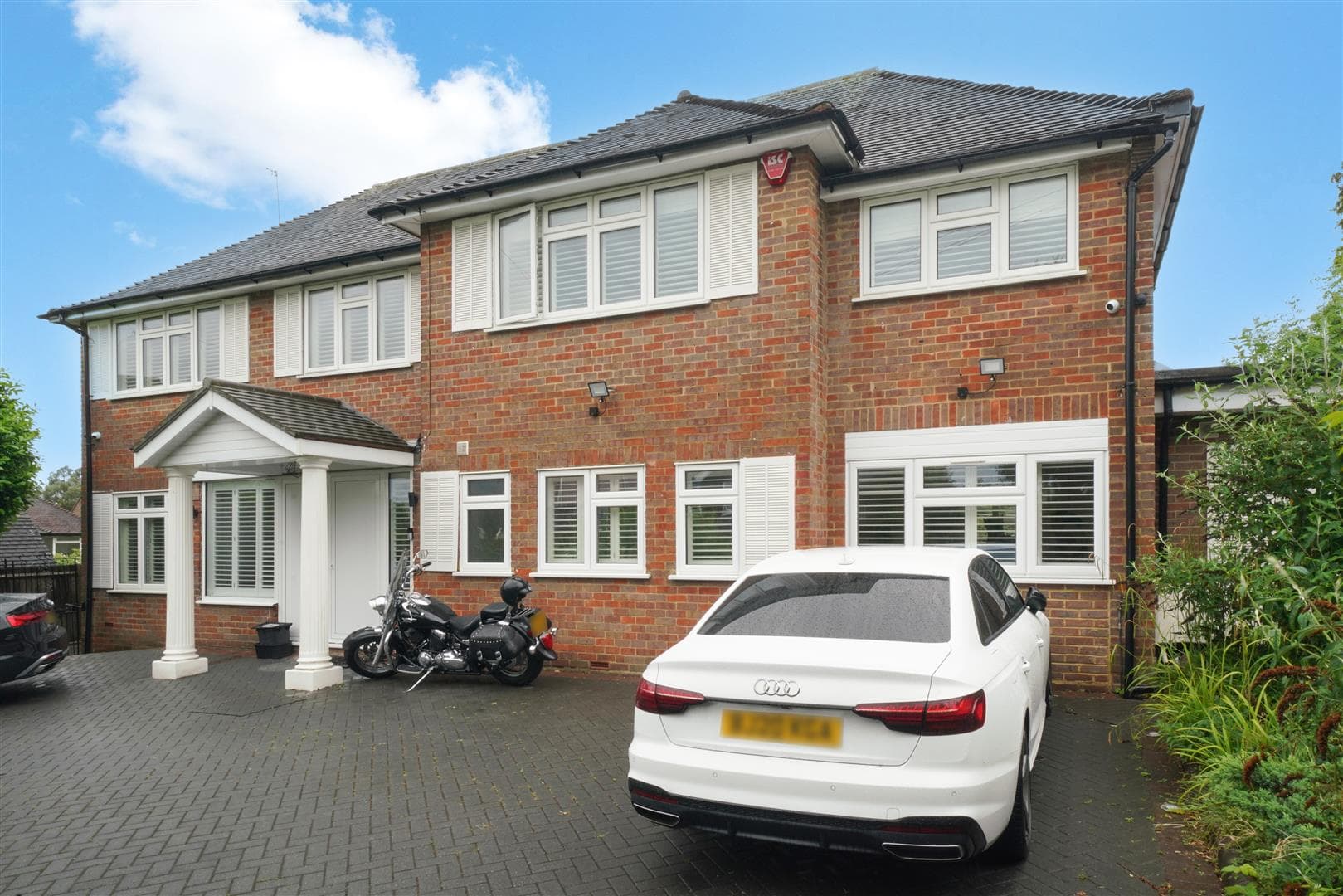 Sackville Close, Harrow, HA2 0NJ