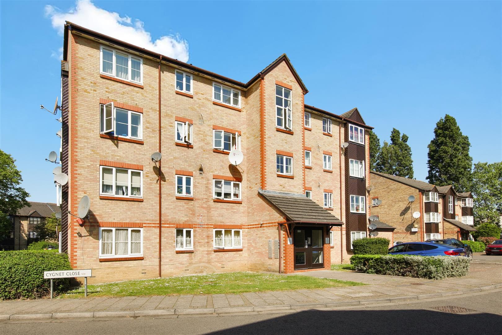 Cygnet Close, Neasden, London, NW10 8TP