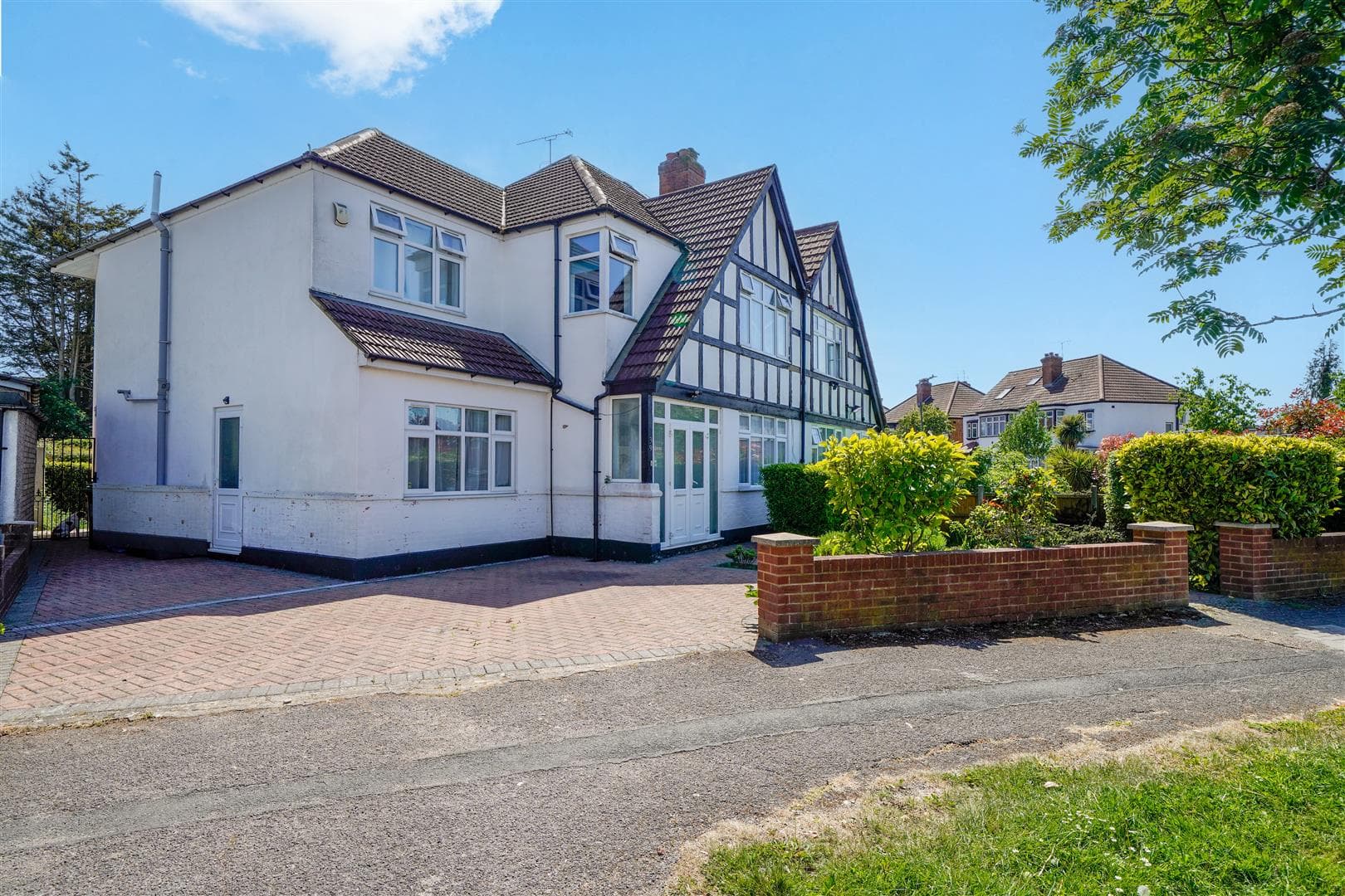 Carlton Avenue West, Wembley, HA0 3RE