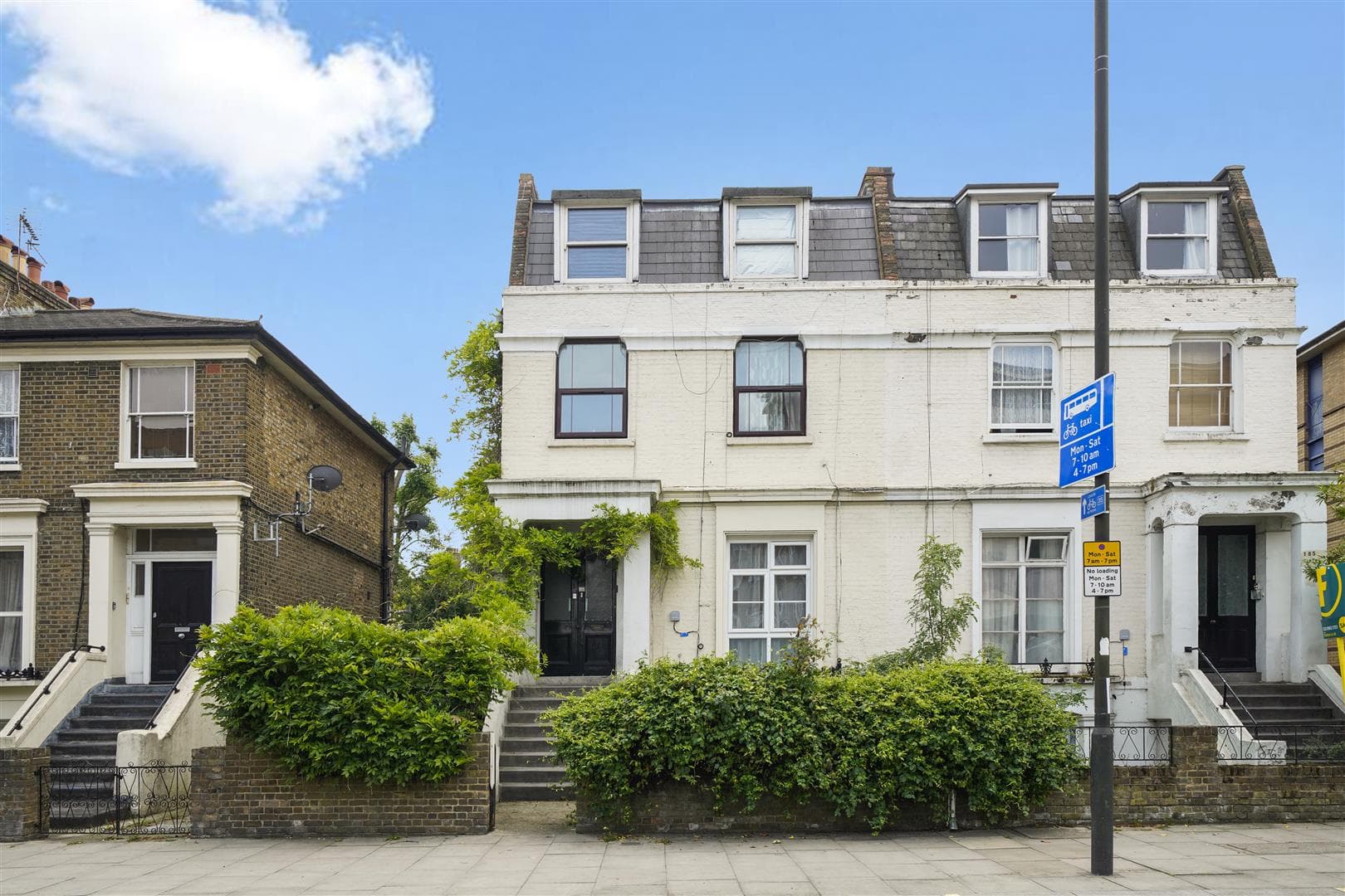 Goldhawk Road, Shepherds Bush, London, W12 8EP