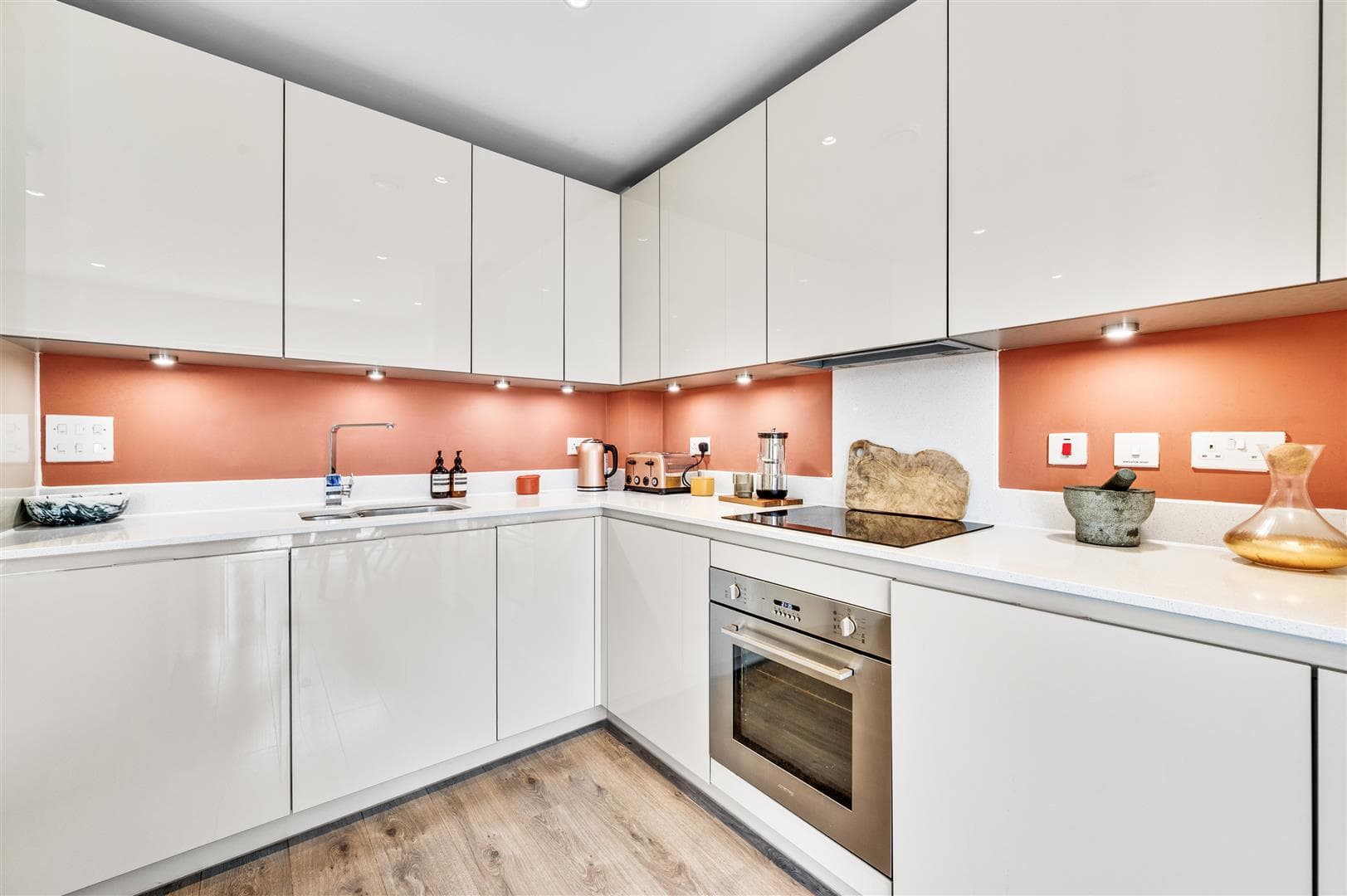 18 Neasden Lane, Neasden, London, NW10 2TS