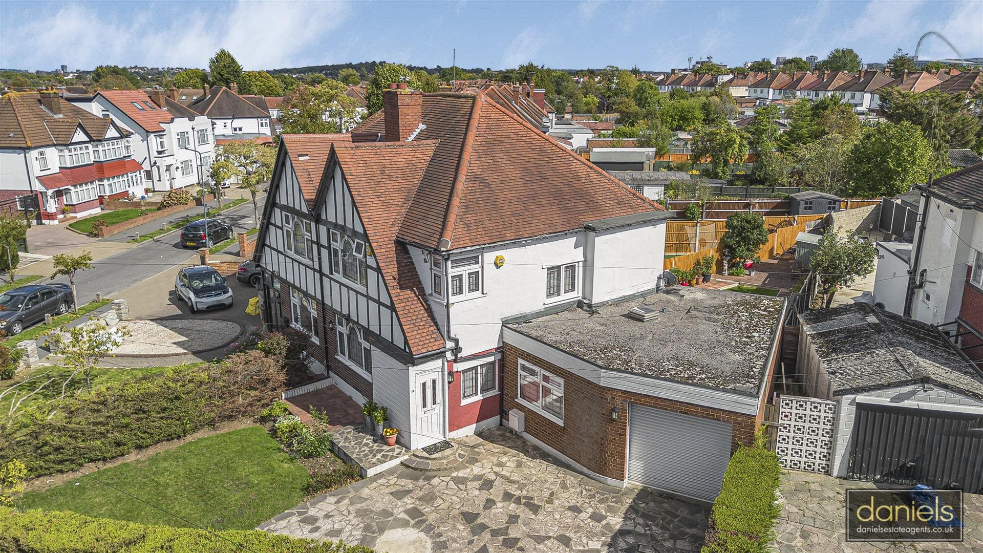 The Fairway, Wembley, HA0 3TL