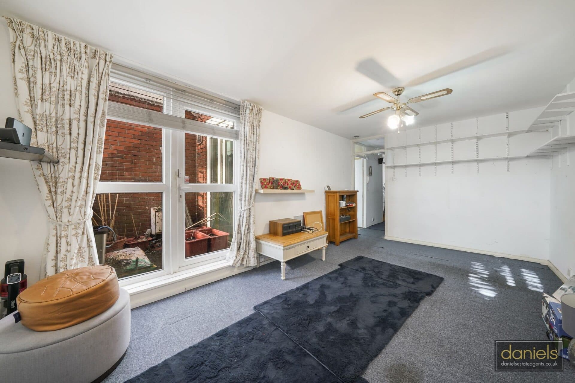 Tollhurst Drive, Queens Park, London, W10 4UW