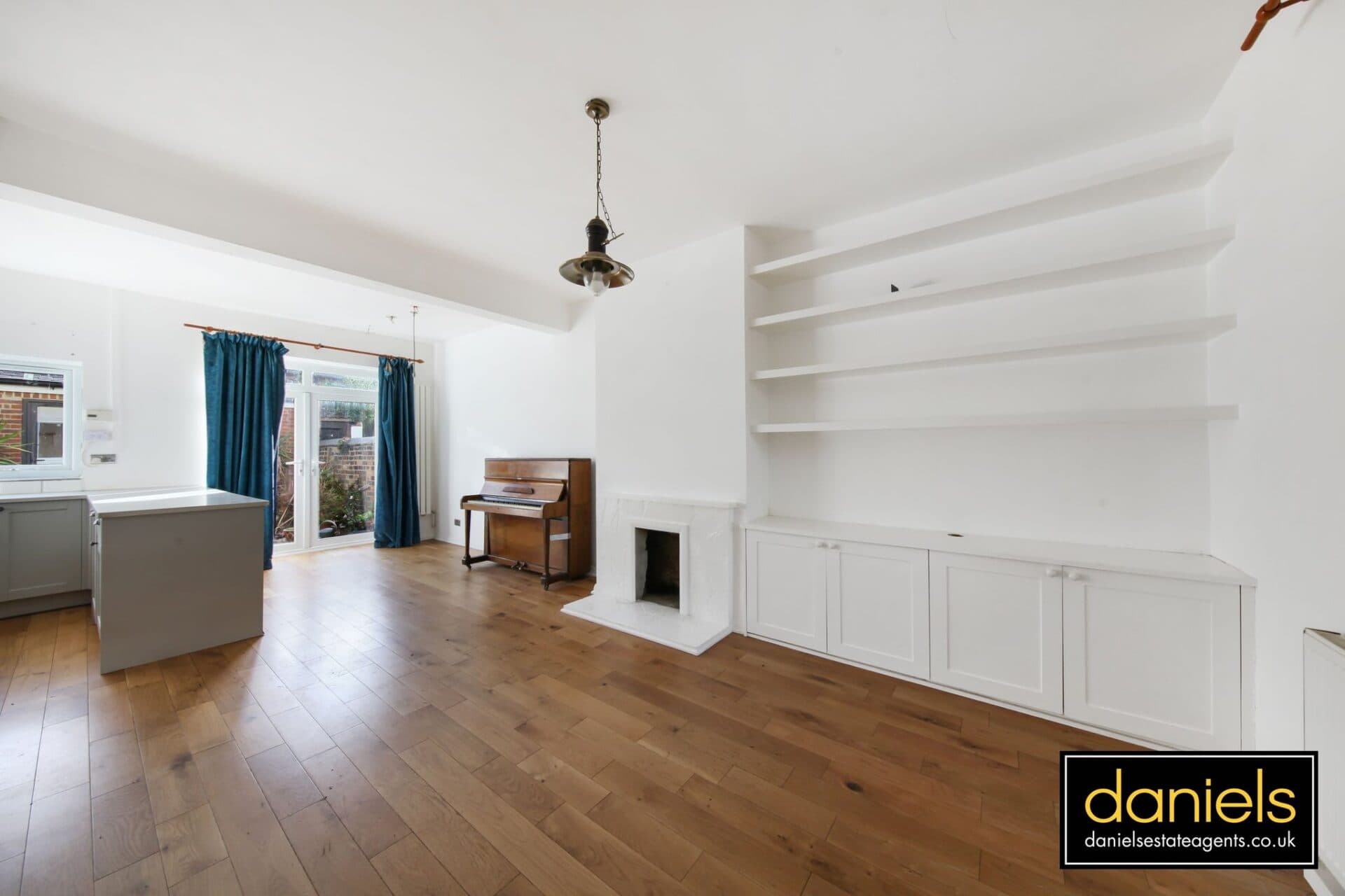 Stephenson Street, Willesden Junction, London, NW10 6TX