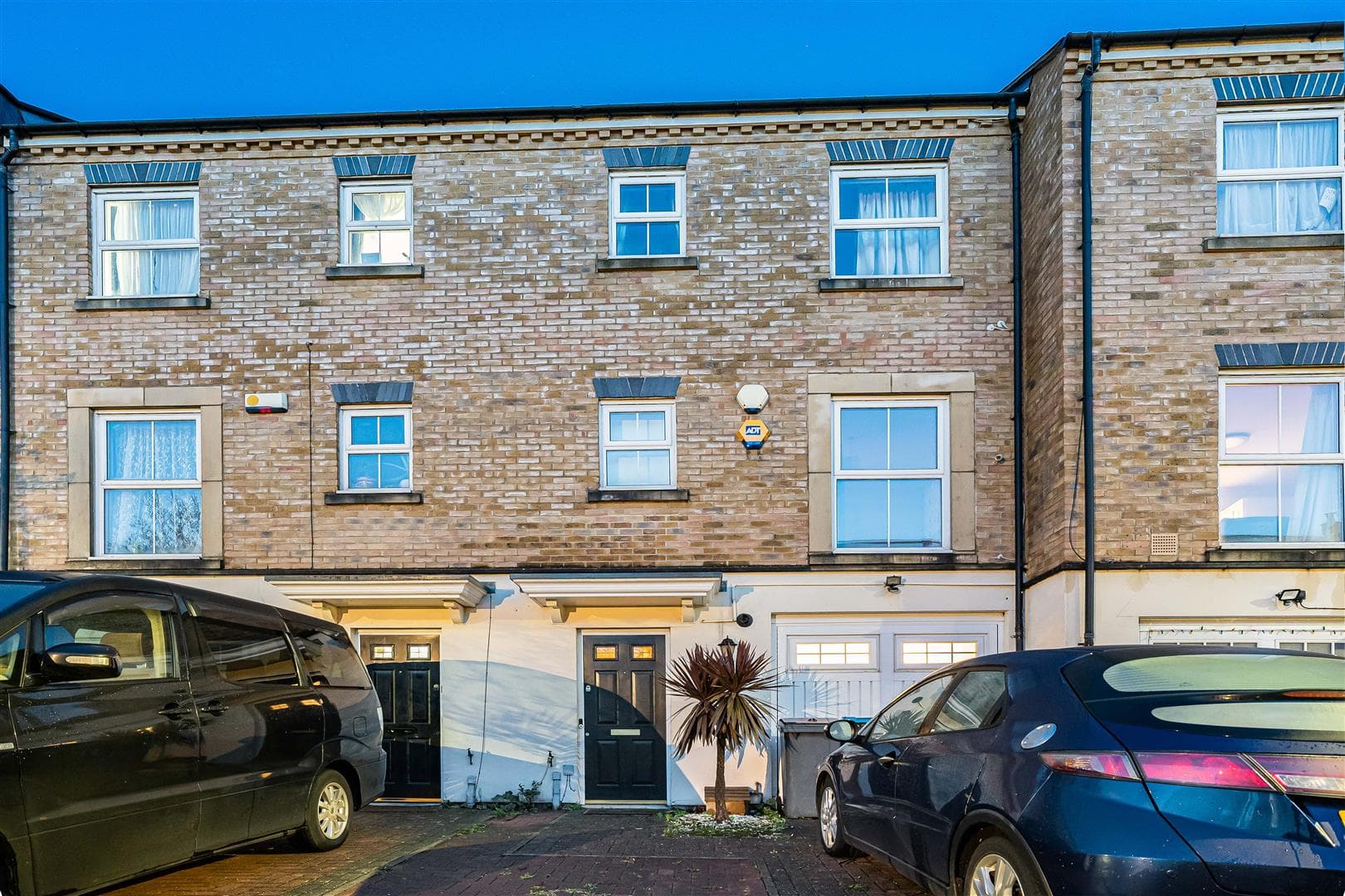 Compton Avenue, Wembley, Middlesex, HA0 3FD