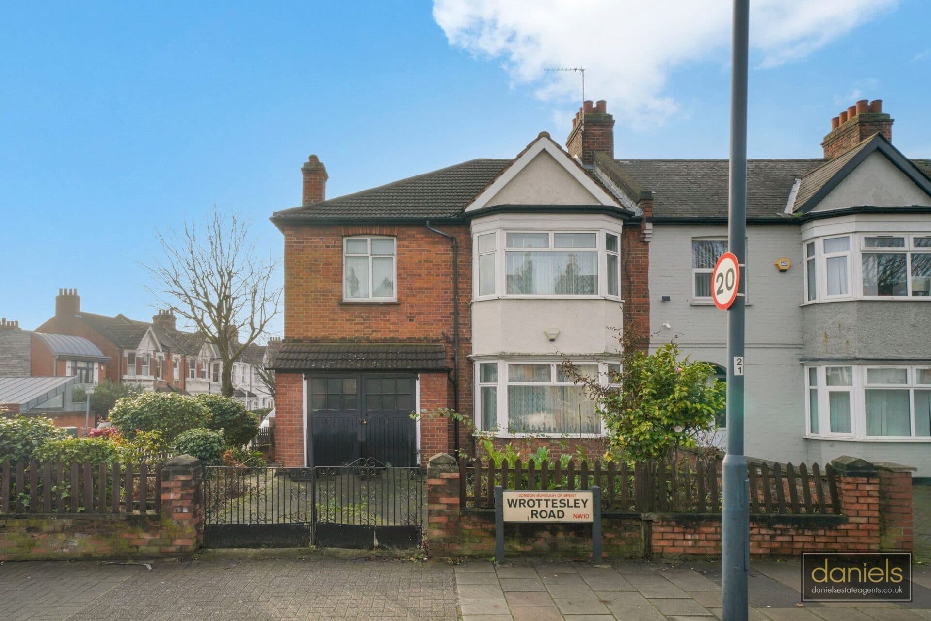 Wrottesley Road, Kensal Green, London, NW10 5YE