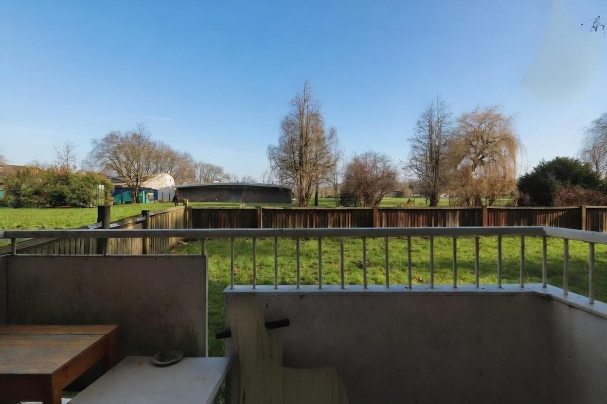 Oman Avenue, London, NW2 6BB