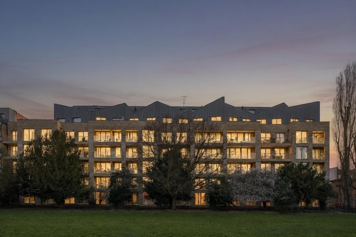 Espalier Gardens, Kilburn, London, NW6 2DQ