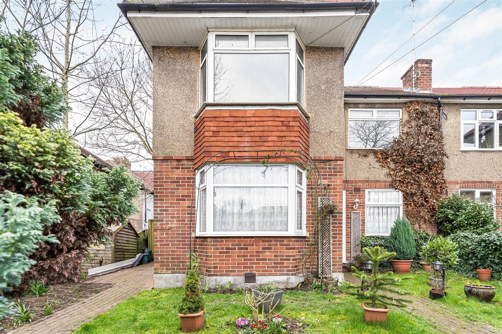 Eton Court, Eton Avenue, Sudbury, Middlesex, HA0 3BB