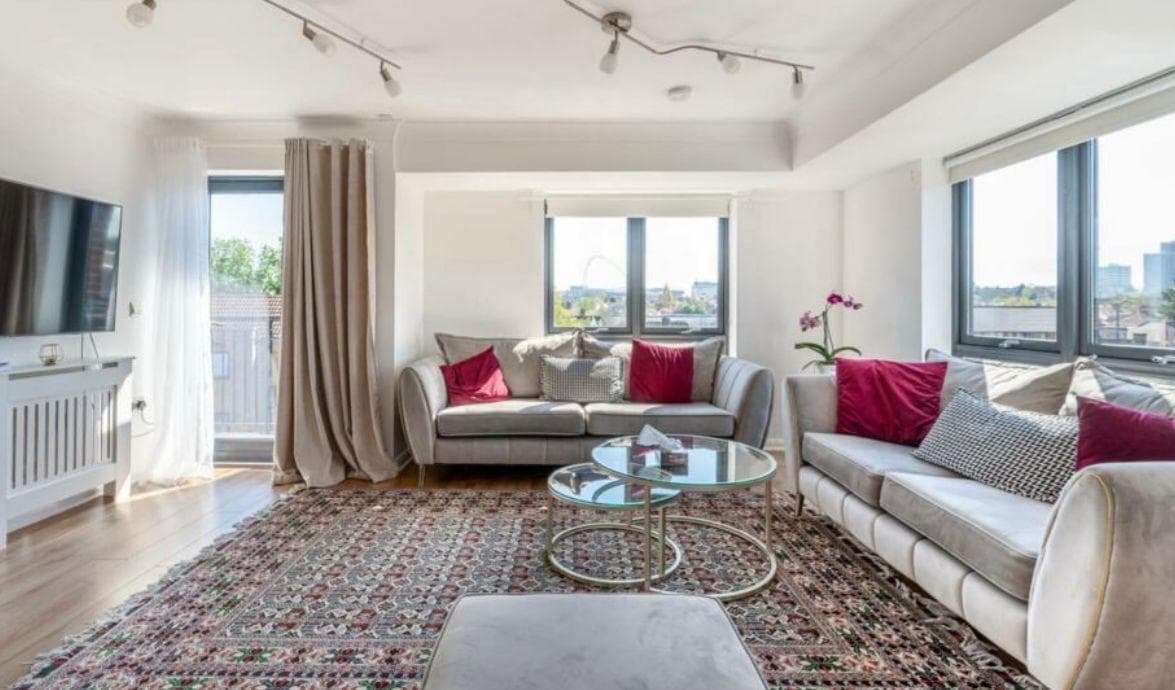 Hirst Crescent, Wembley, HA9 7HE