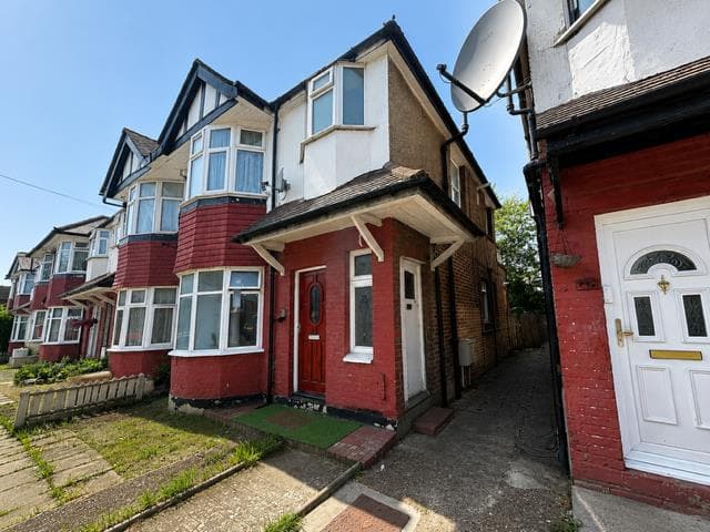 Southview Avenue, London, NW10 1RJ