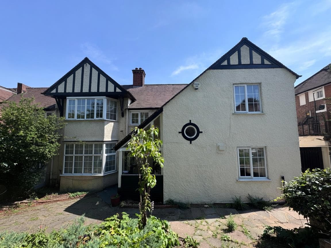 Dollis Hill Lane, London, NW2 6EX