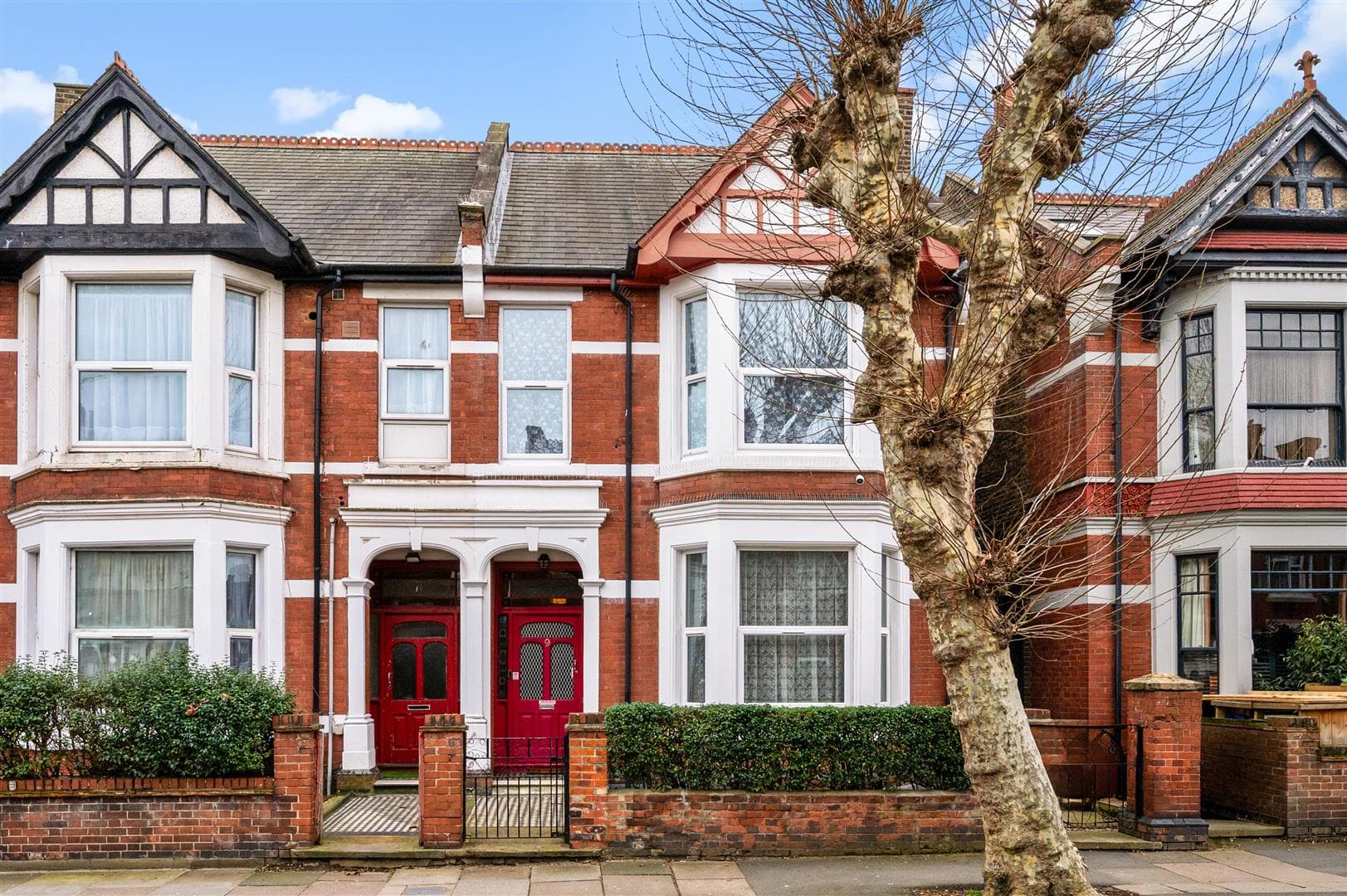 Harlesden Gardens, London, NW10 4EY
