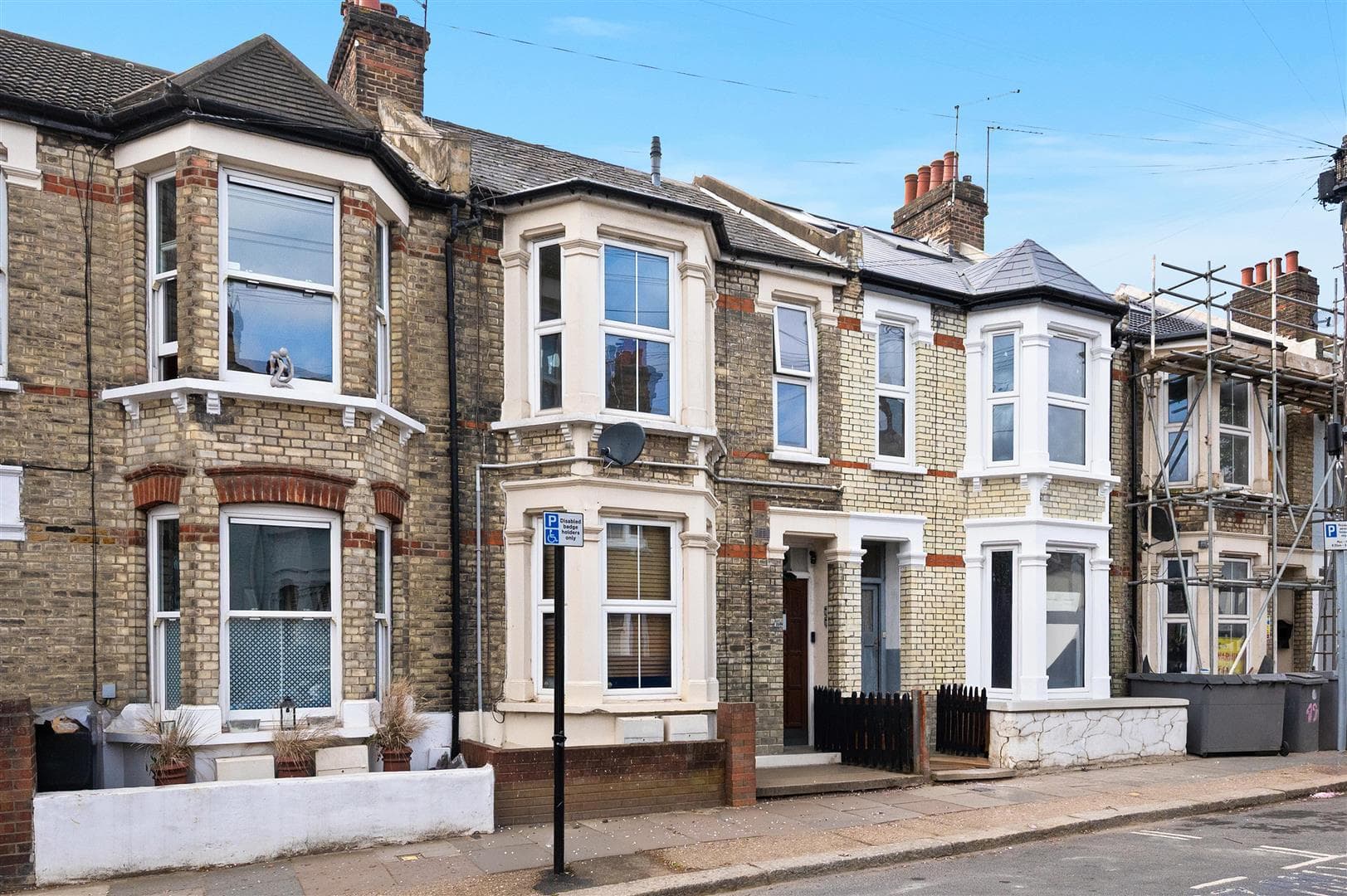 College Road, London, NW10 5EL