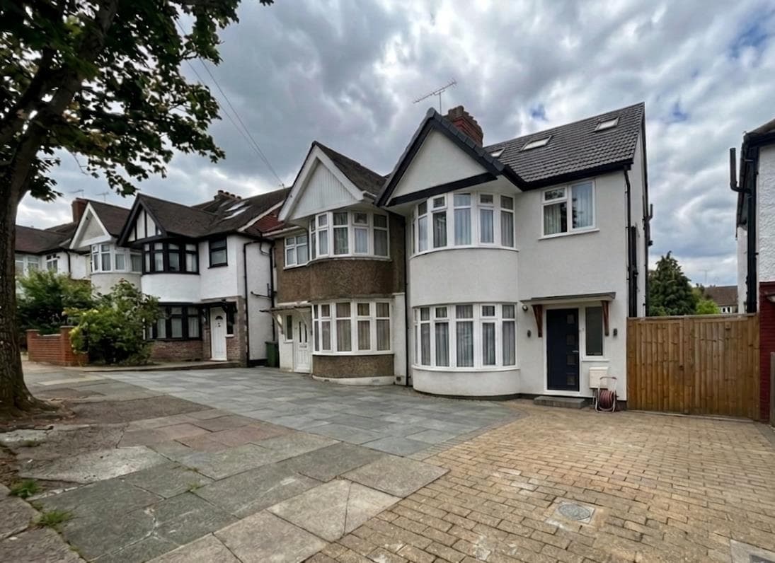 Randall Avenue, London, NW2 7SU