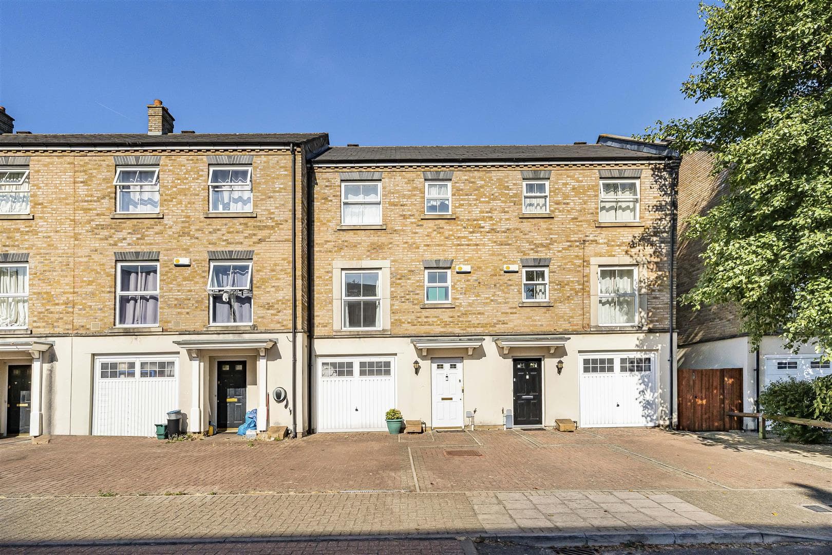 Compton Avenue, Wembley, Middlesex, HA0 3FD