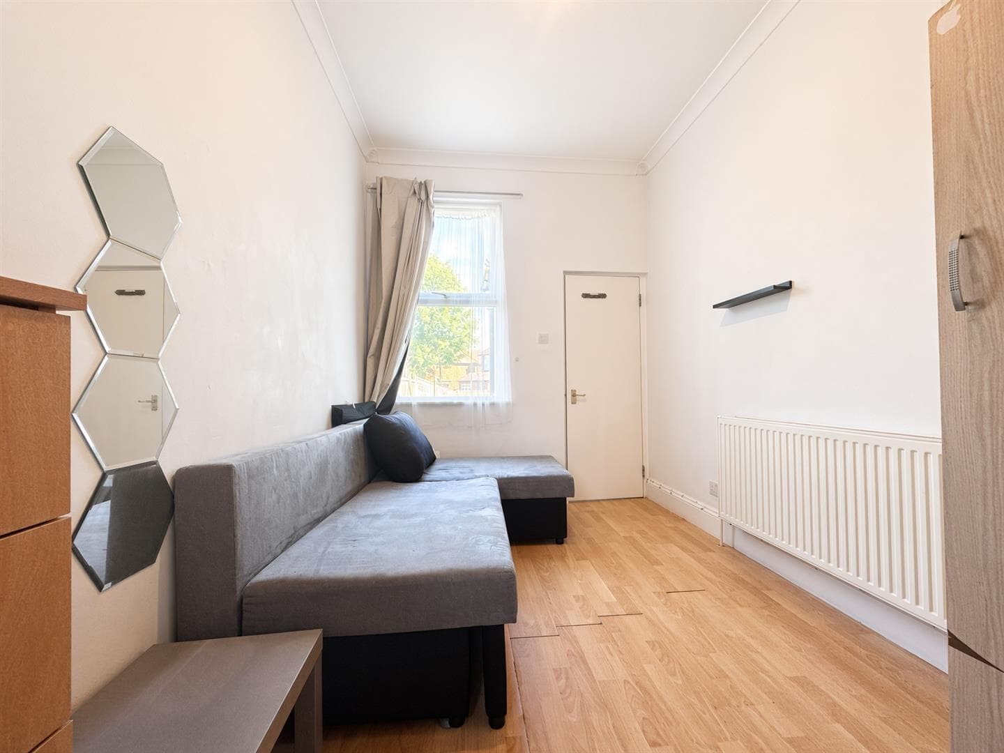 Melrose Avenue, Willesden Green, London, NW2 4JY
