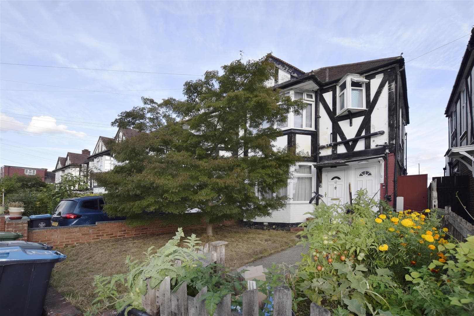 Kenmere Gardens, Wembley, Middlesex, HA0 1TE