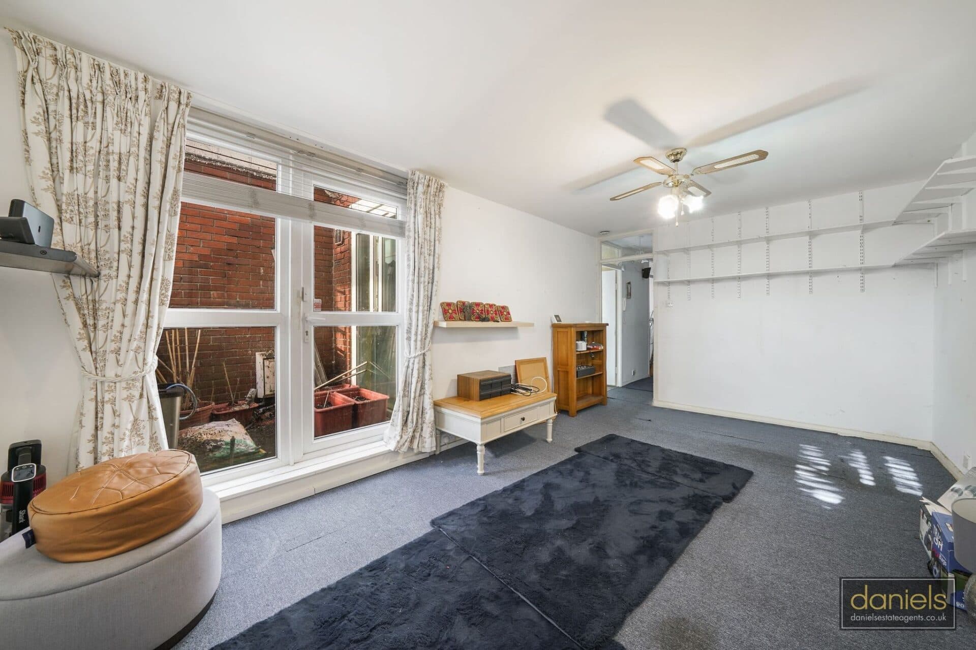 Tollhurst Drive, Queens Park, London, W10 4UW
