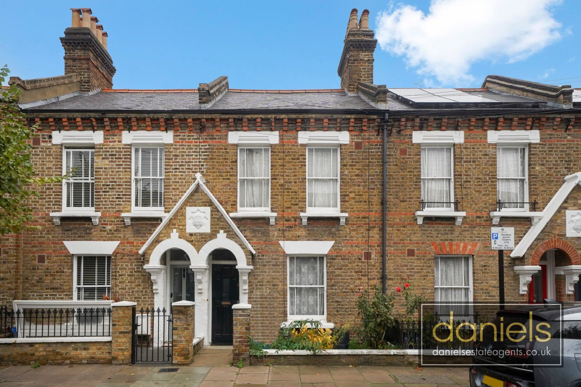 Enbrook Street, Queens Park, London, W10 4SF